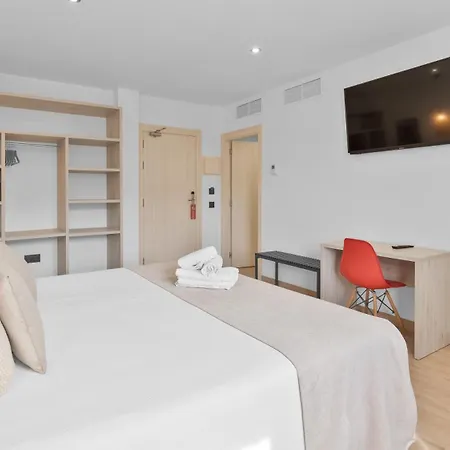 Costa Brava Hotel 3*